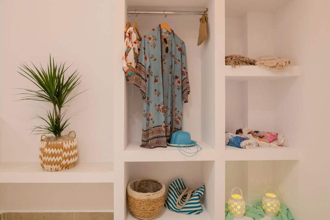 Suncourt Lux Rooms Лаганас Екстериор снимка