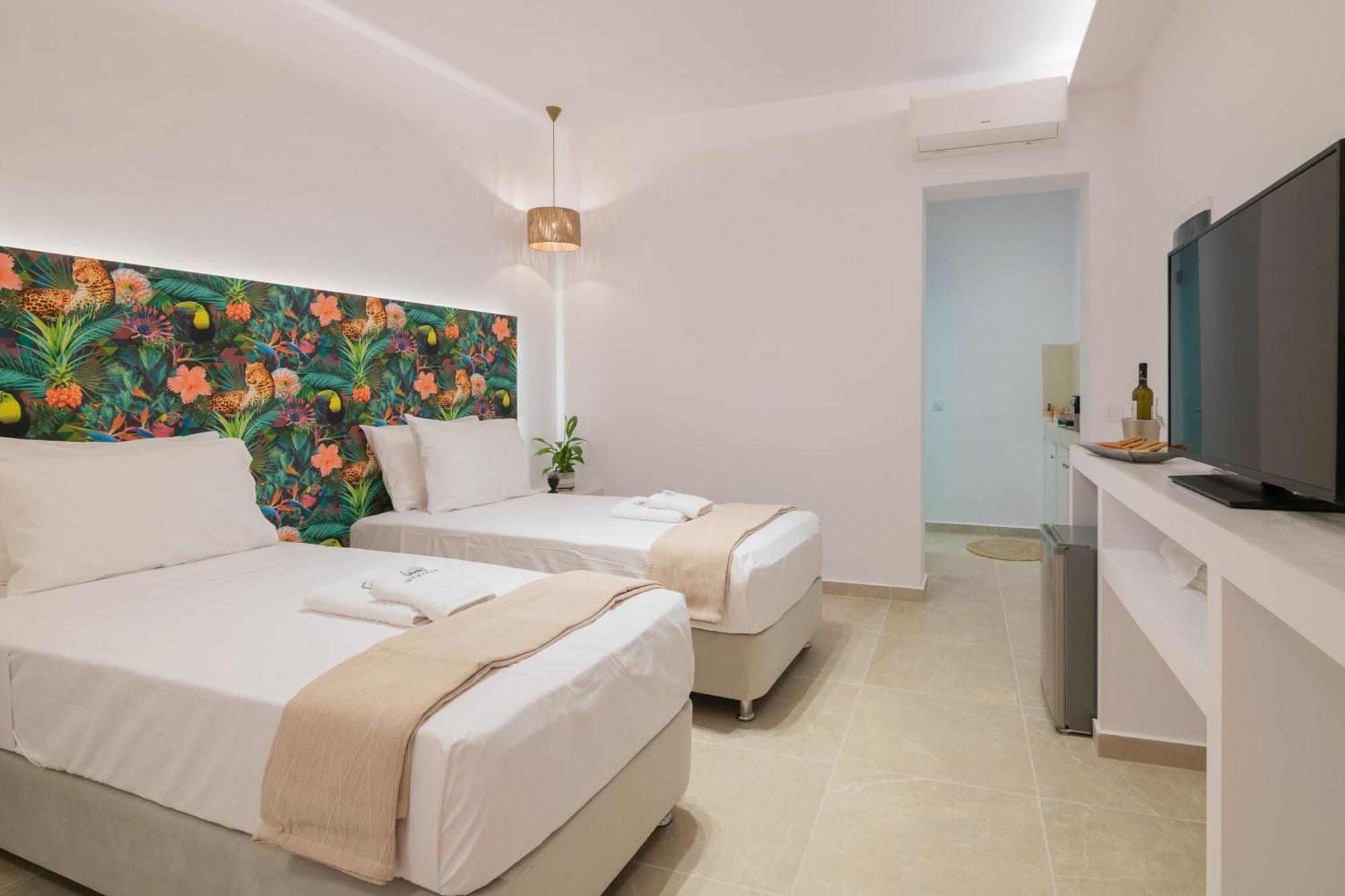 Suncourt Lux Rooms Лаганас Стая снимка